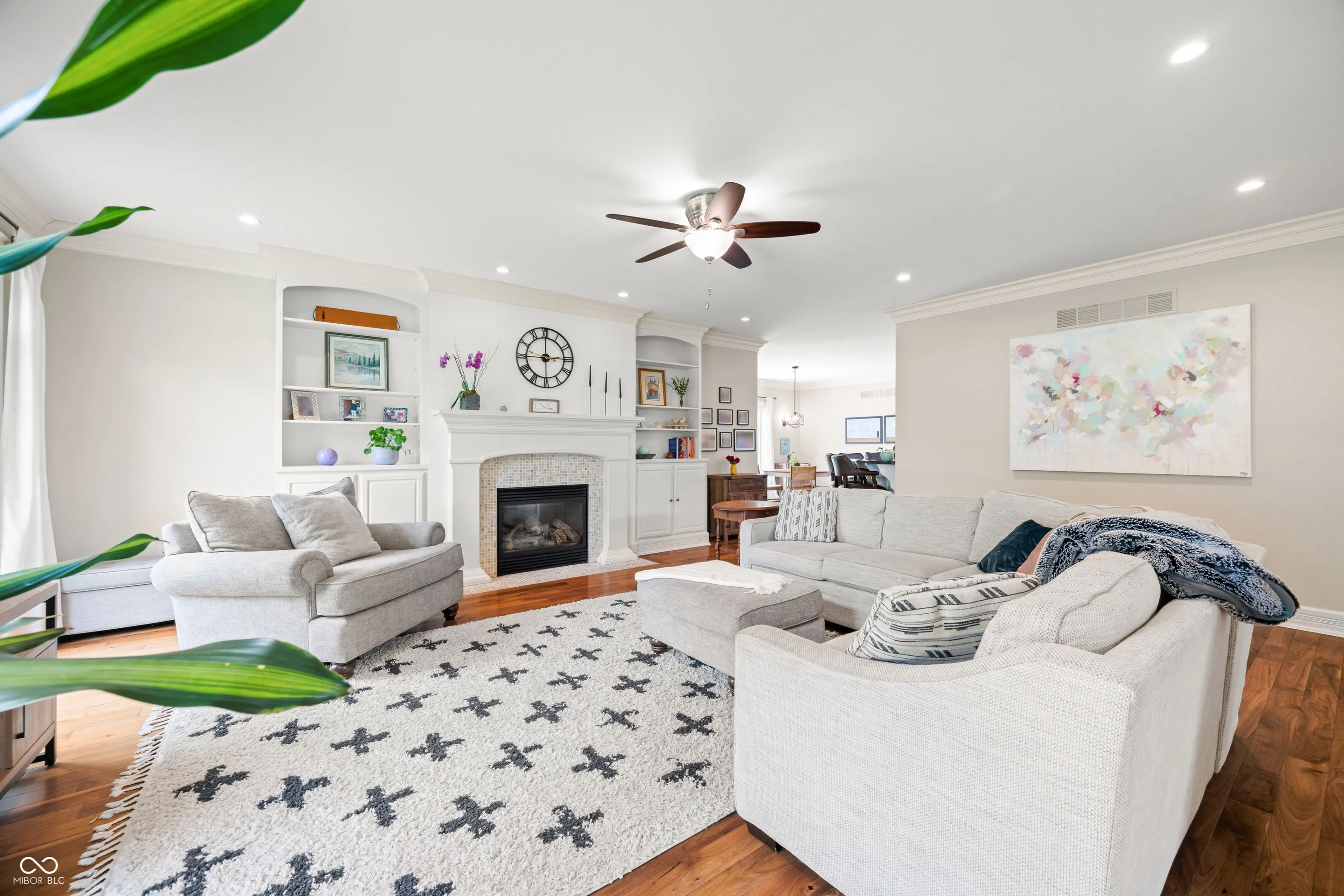 Seymour, Indiana 47274, United States, 4 Bedrooms Bedrooms, ,4 BathroomsBathrooms,Residential,Active,143415