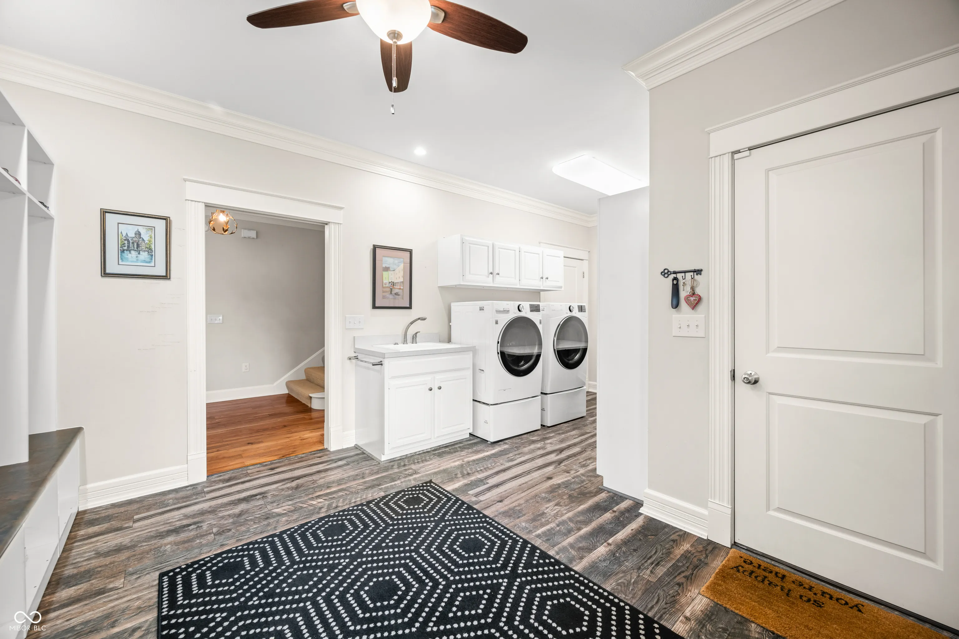 Seymour, Indiana 47274, United States, 4 Bedrooms Bedrooms, ,4 BathroomsBathrooms,Residential,Active,143415