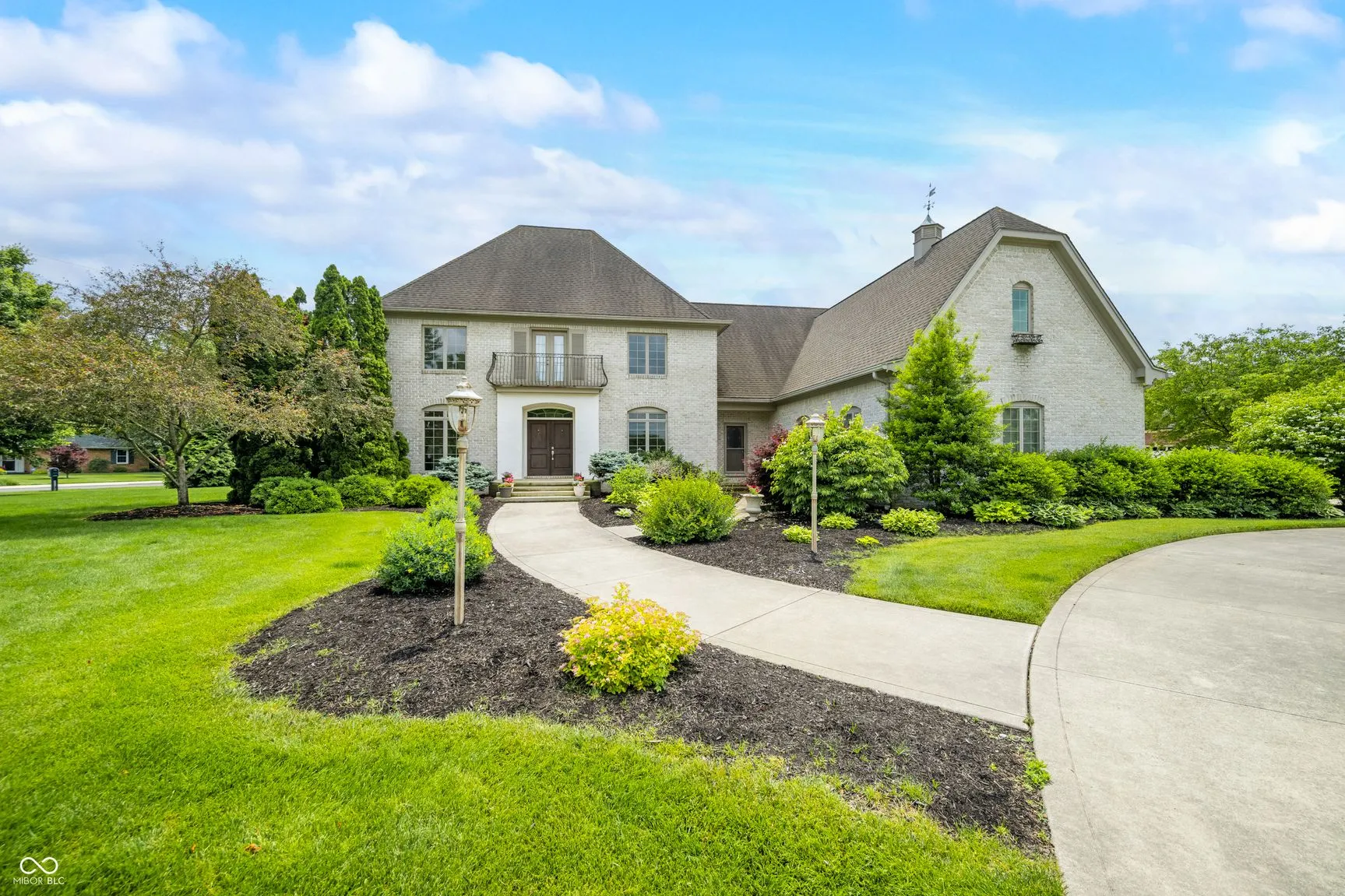 Seymour, Indiana 47274, United States, 4 Bedrooms Bedrooms, ,4 BathroomsBathrooms,Residential,Active,143415