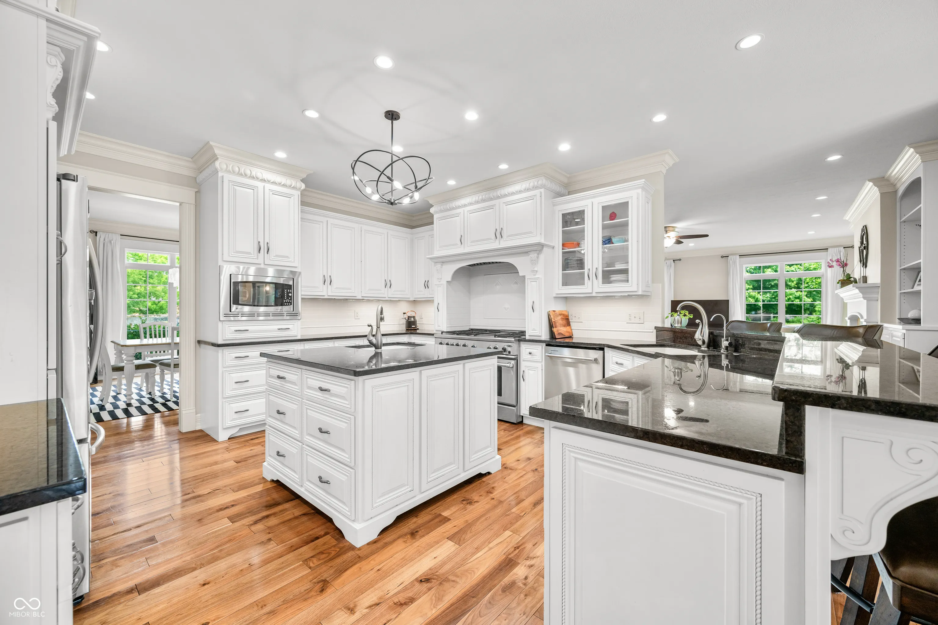 Seymour, Indiana 47274, United States, 4 Bedrooms Bedrooms, ,4 BathroomsBathrooms,Residential,Active,143415