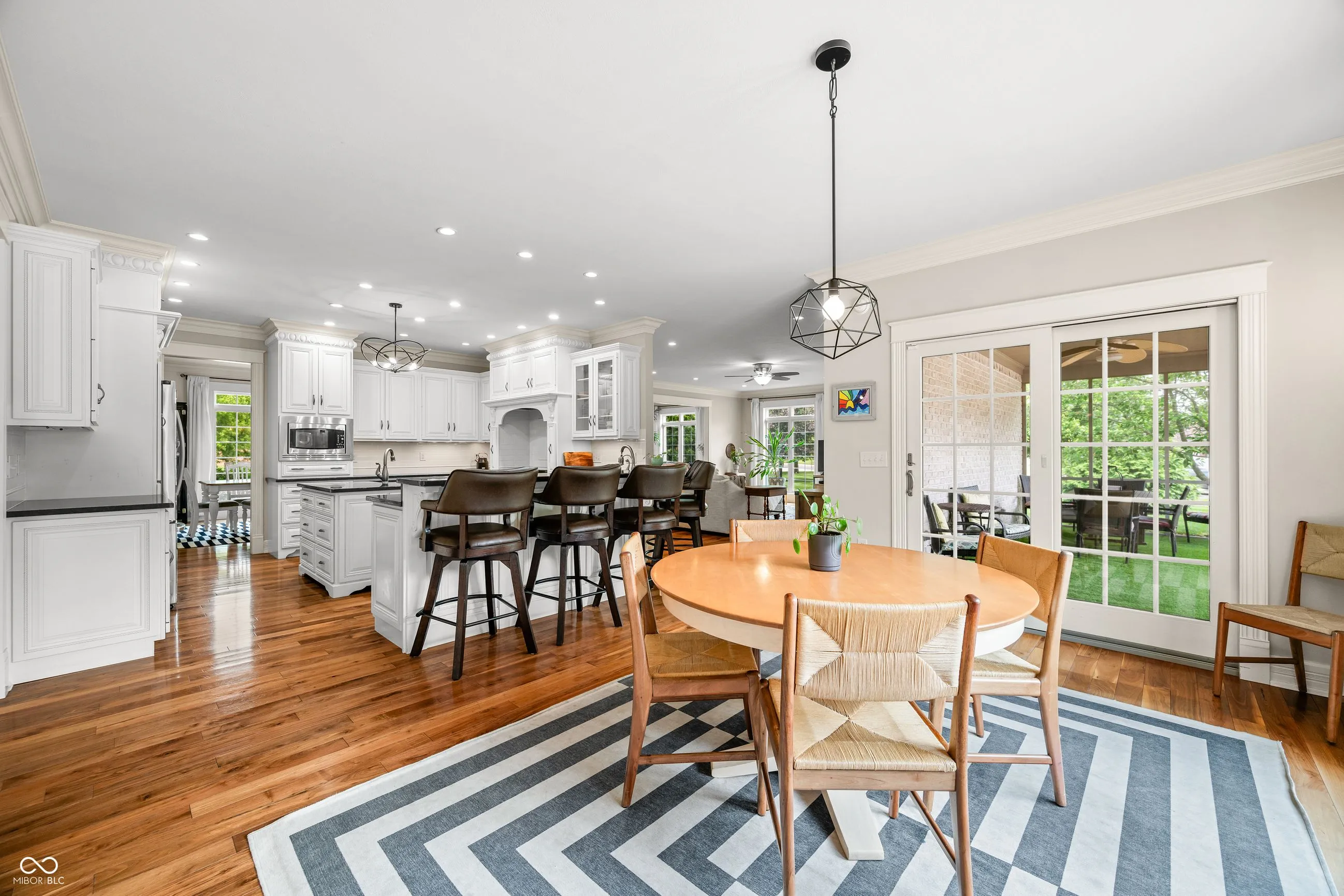 Seymour, Indiana 47274, United States, 4 Bedrooms Bedrooms, ,4 BathroomsBathrooms,Residential,Active,143415