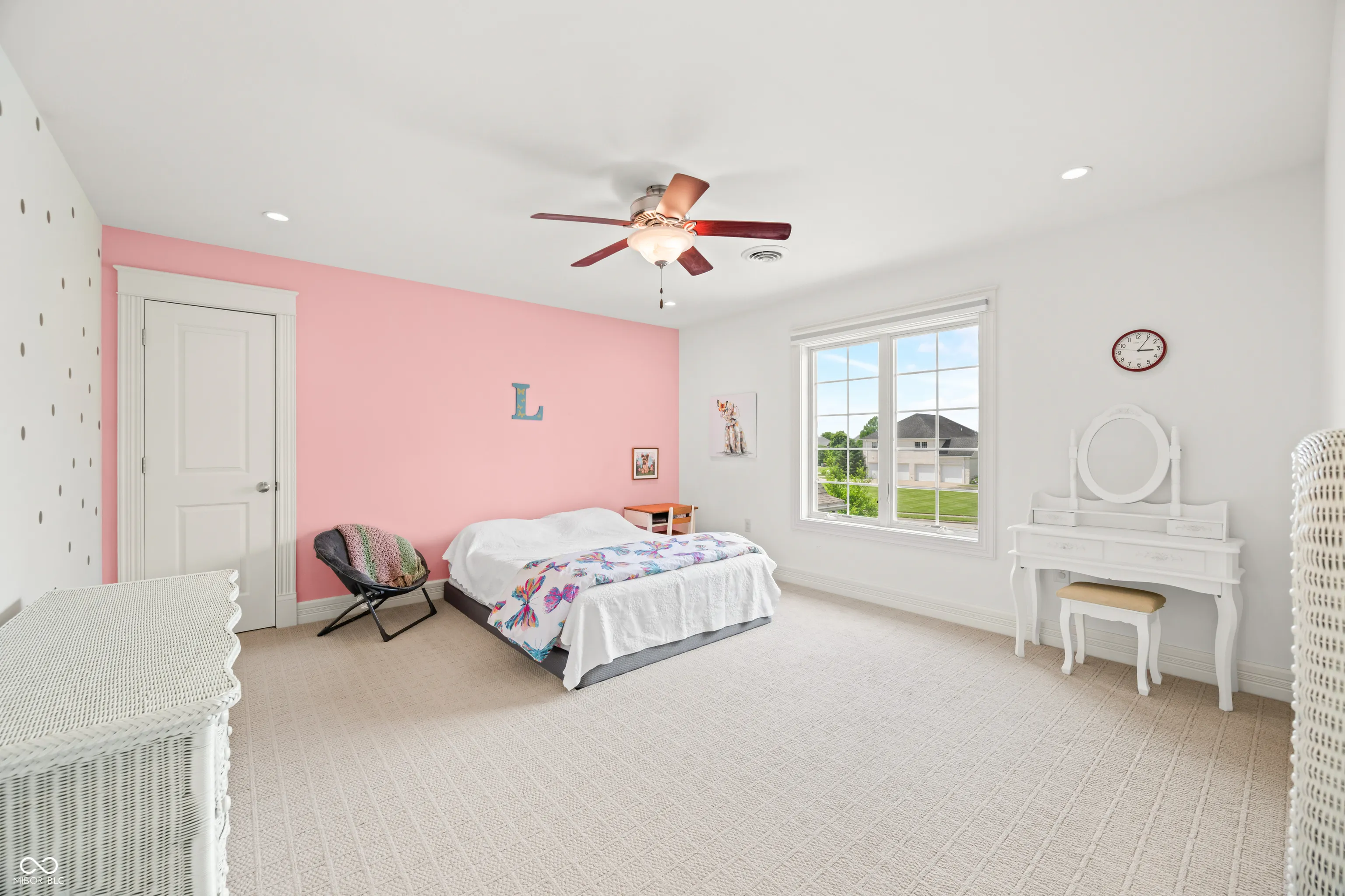 Seymour, Indiana 47274, United States, 4 Bedrooms Bedrooms, ,4 BathroomsBathrooms,Residential,Active,143415