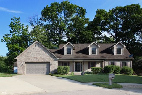 5140 Bull Run Columbus IN 47203