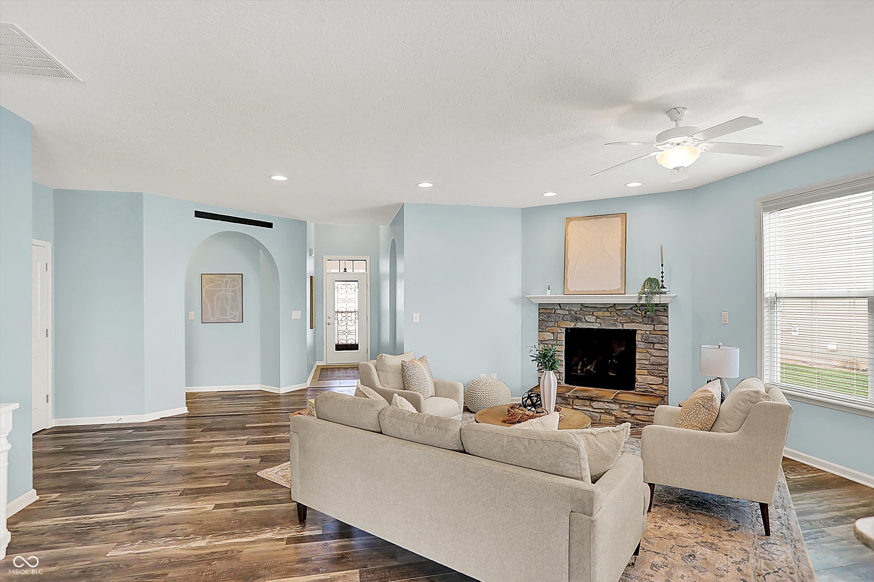 6241 Colonial Drive