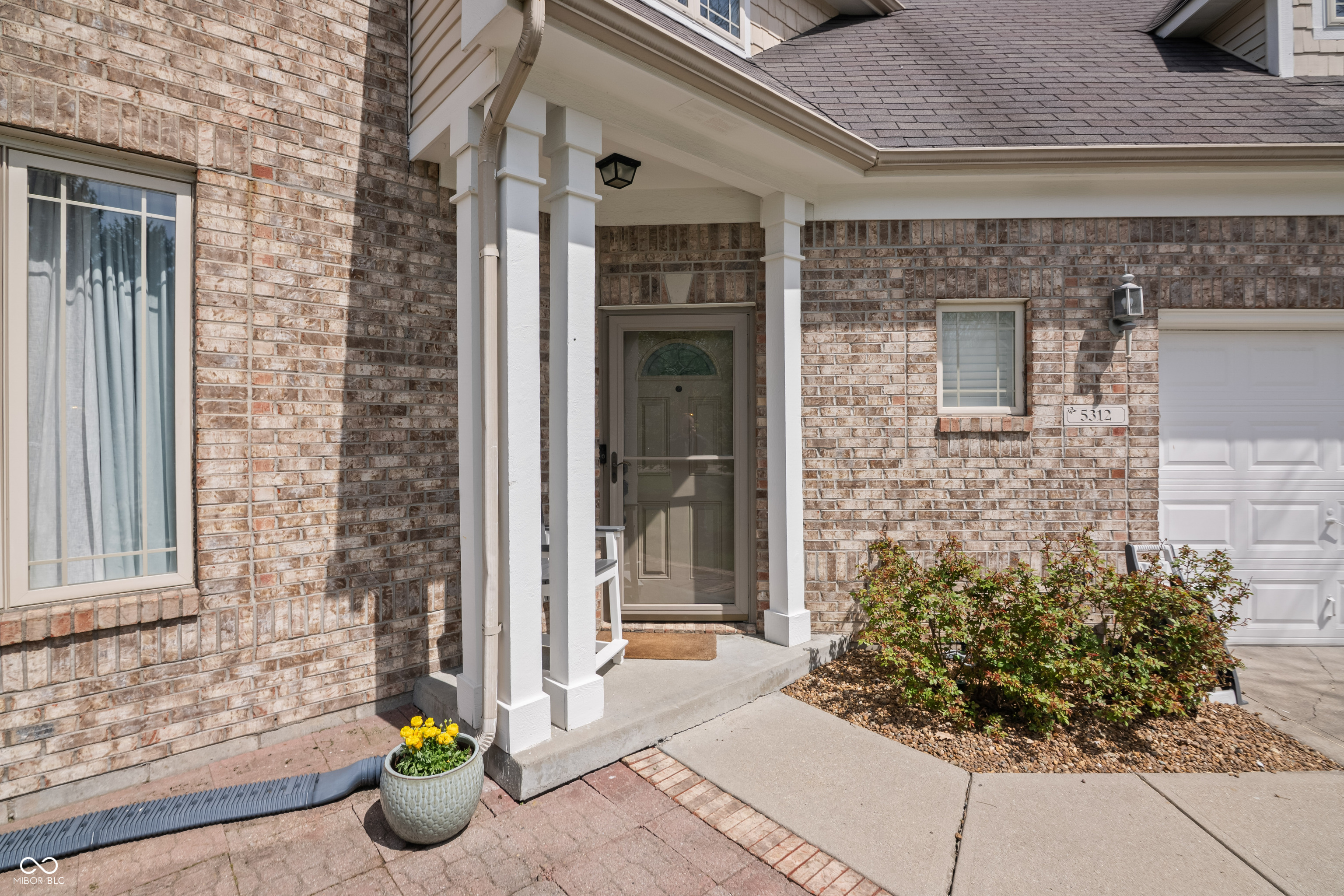 5312 Ripplingbrook Way