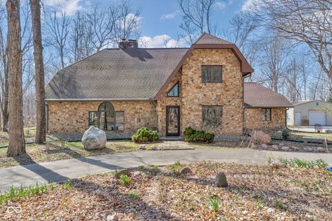 Photo of 9596 W Us Highway 136, Waynetown, IN 47990 (MLS # 22071003)