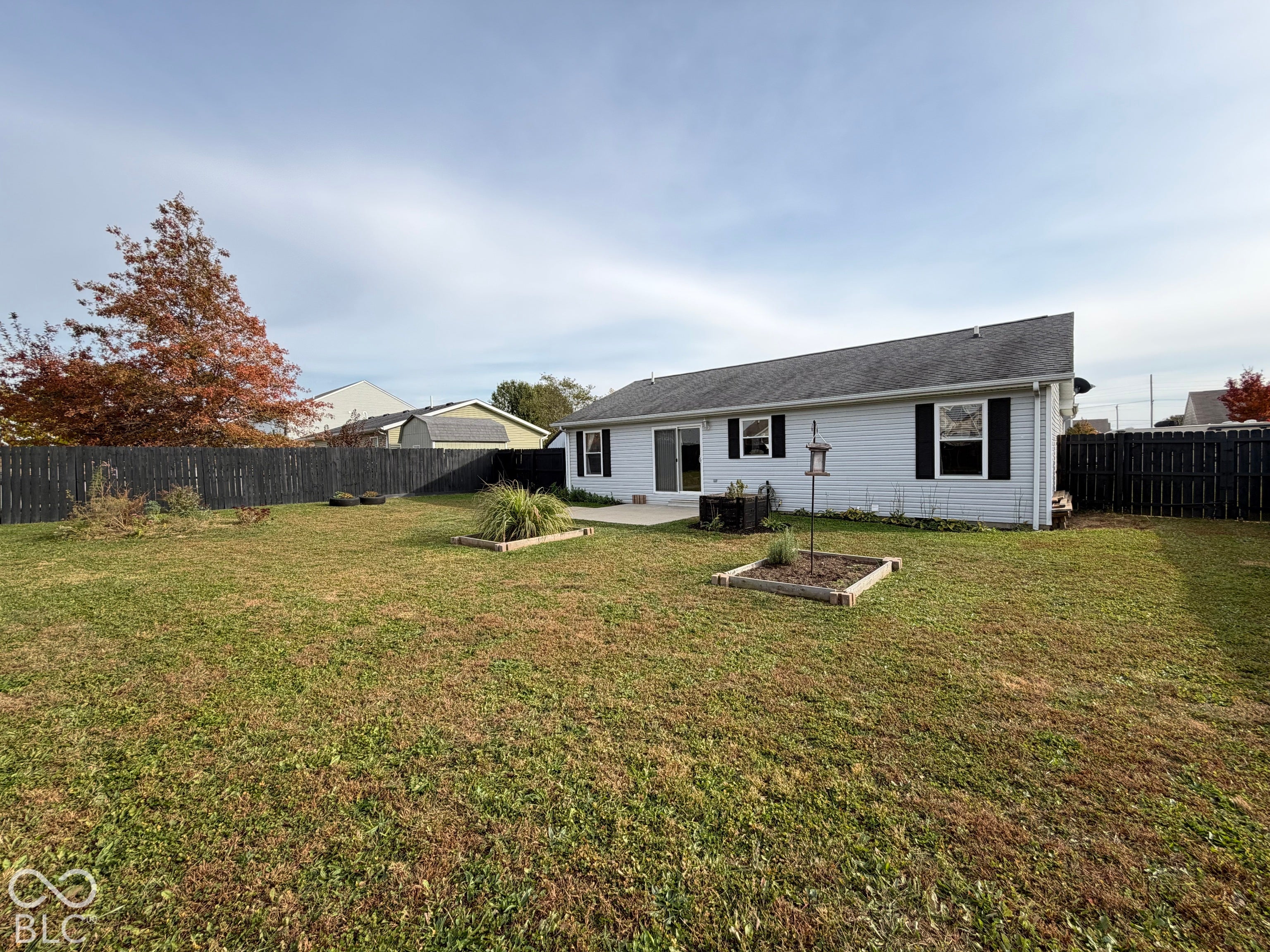 1658 W Meyer Lane