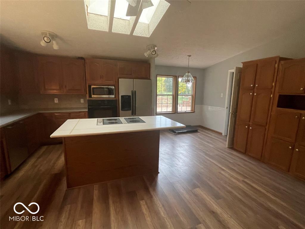 1227 Holmes Road
