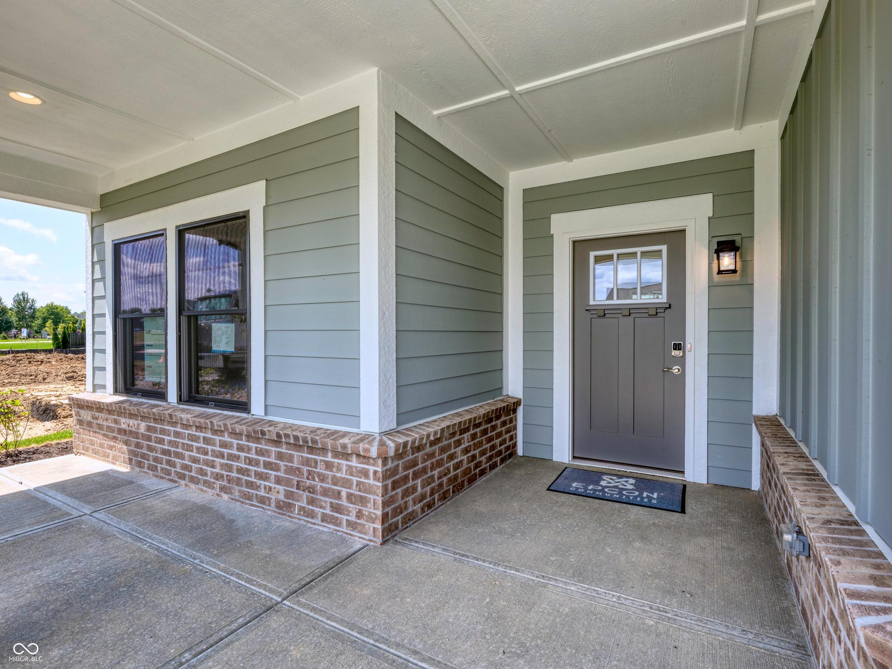5918 Maple Glen Drive