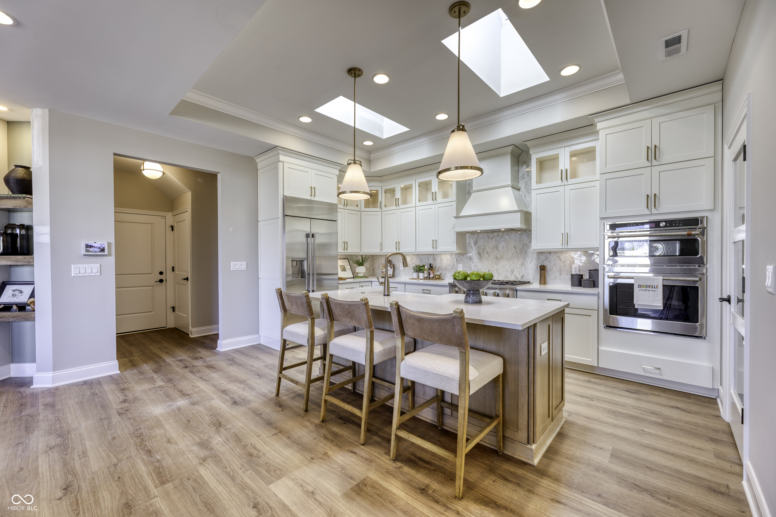 5918 Maple Glen Drive