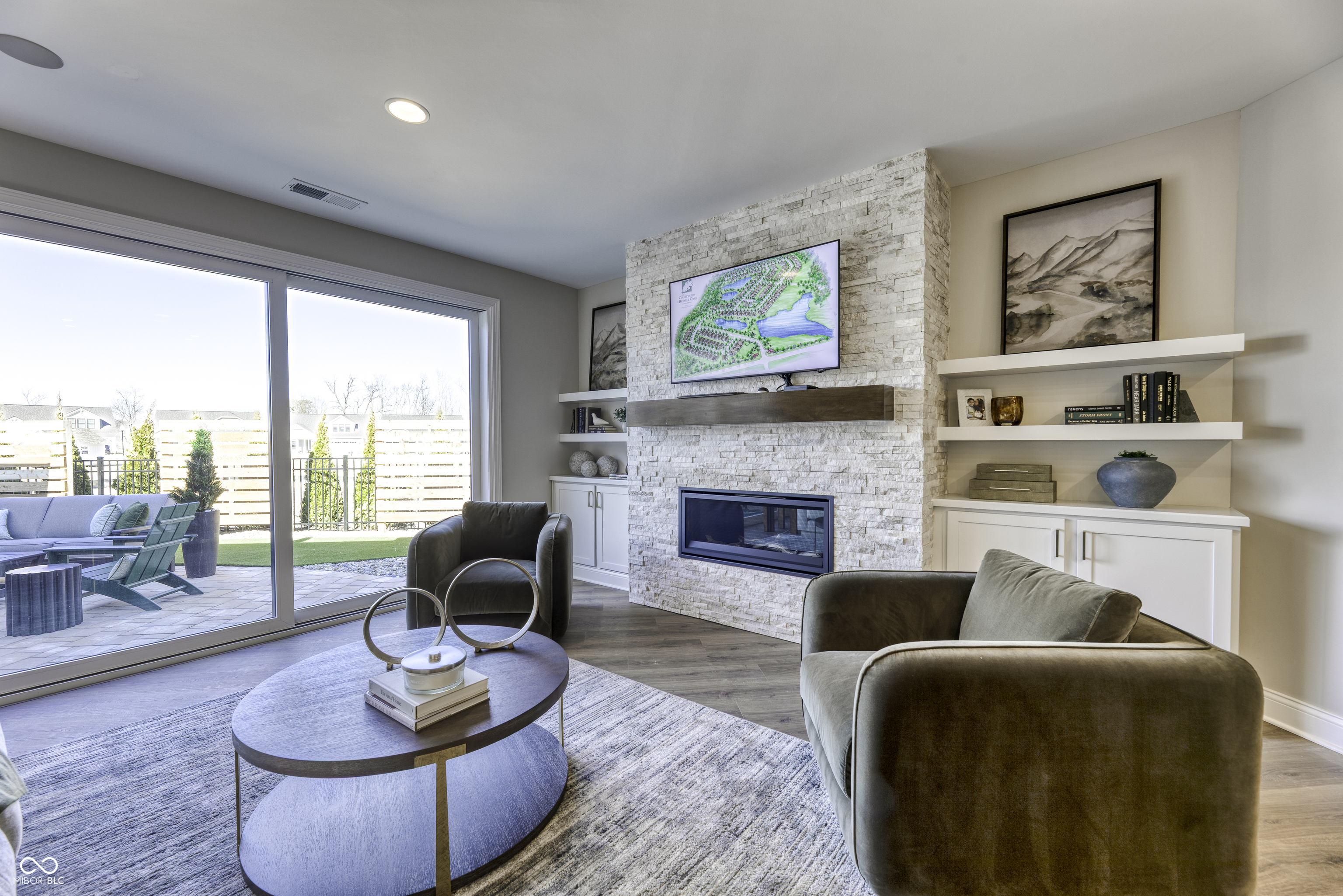 5918 Maple Glen Drive