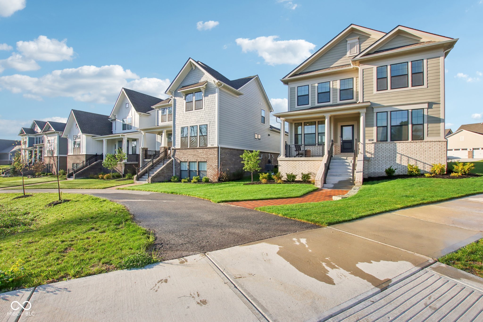 1435 Stonehaven Drive