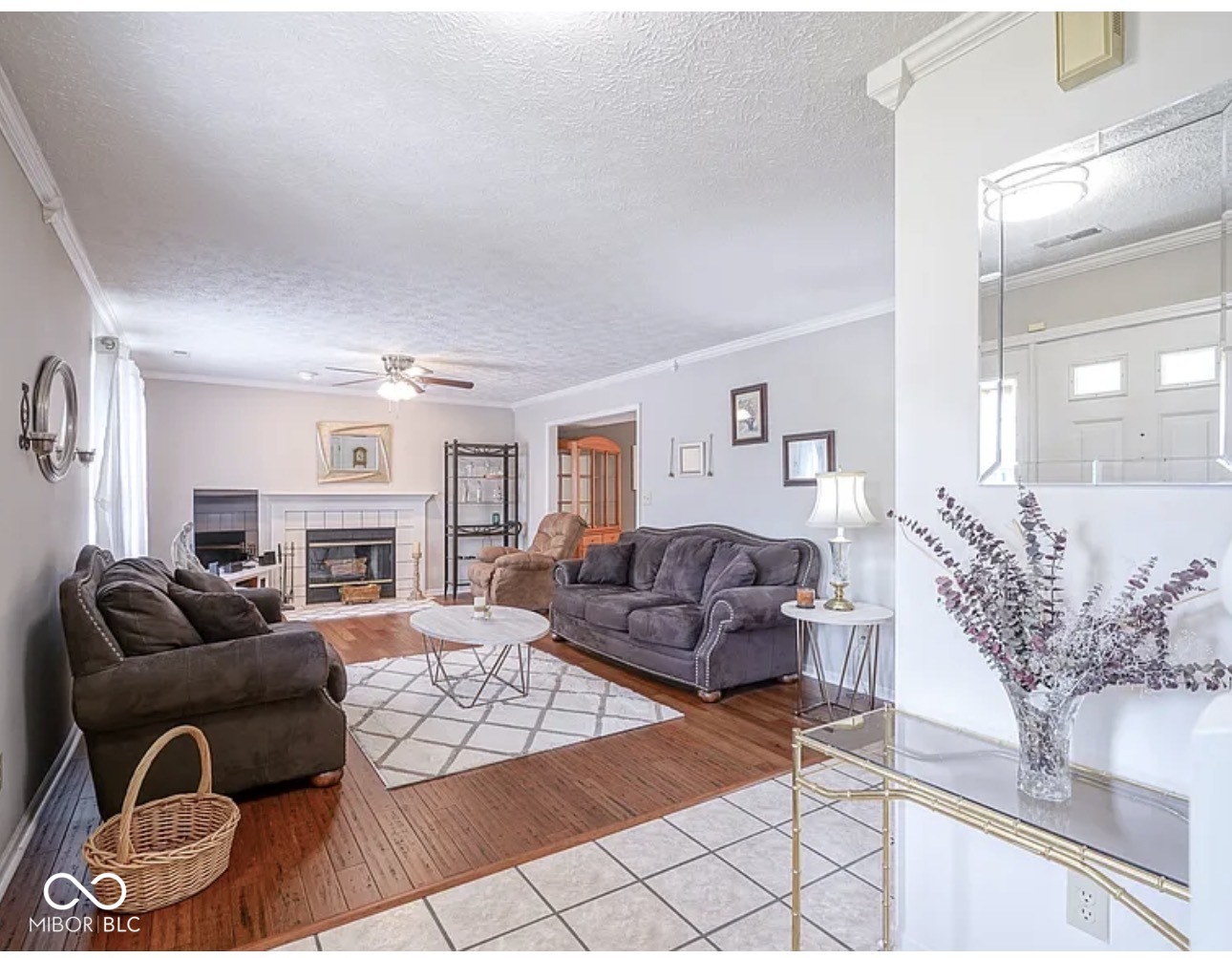 11052 Oakspring Drive