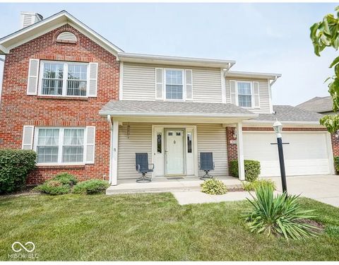Photo of 11052 Oakspring Drive, Indianapolis, IN 46239 (MLS # 22083609)