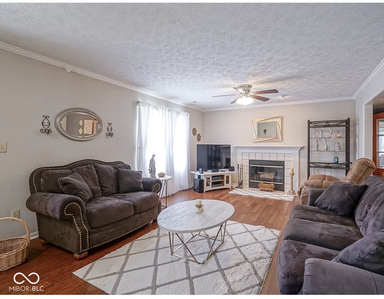 11052 Oakspring Drive