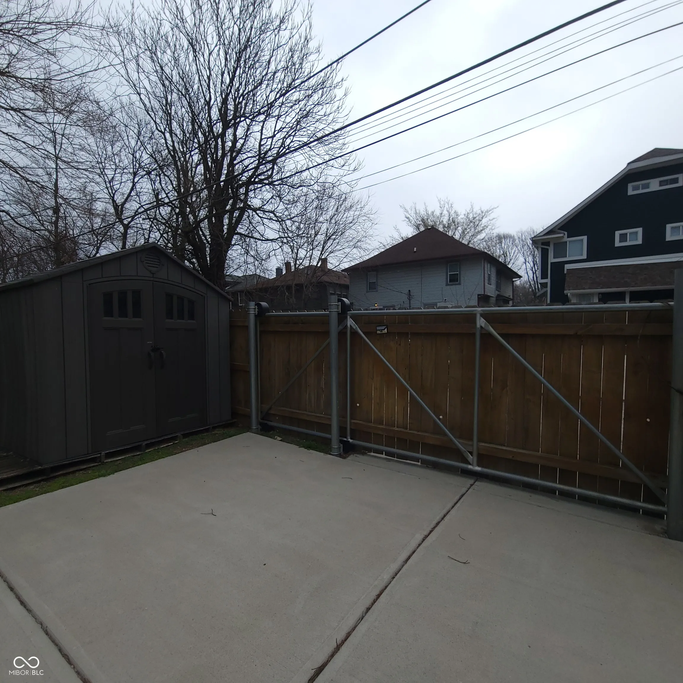 Indianapolis, Indiana 46205, United States, 3 Bedrooms Bedrooms, ,3 BathroomsBathrooms,Residential,Active,165642