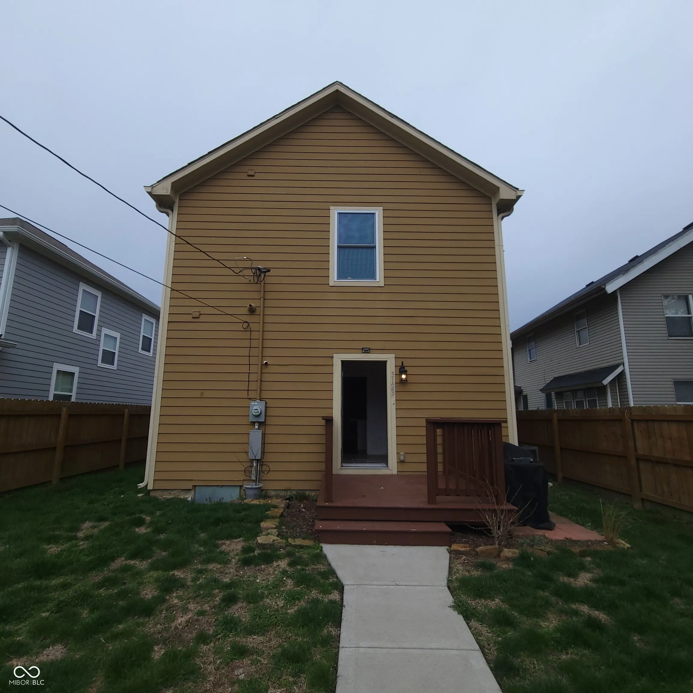 Indianapolis, Indiana 46205, United States, 3 Bedrooms Bedrooms, ,3 BathroomsBathrooms,Residential,Active,165642