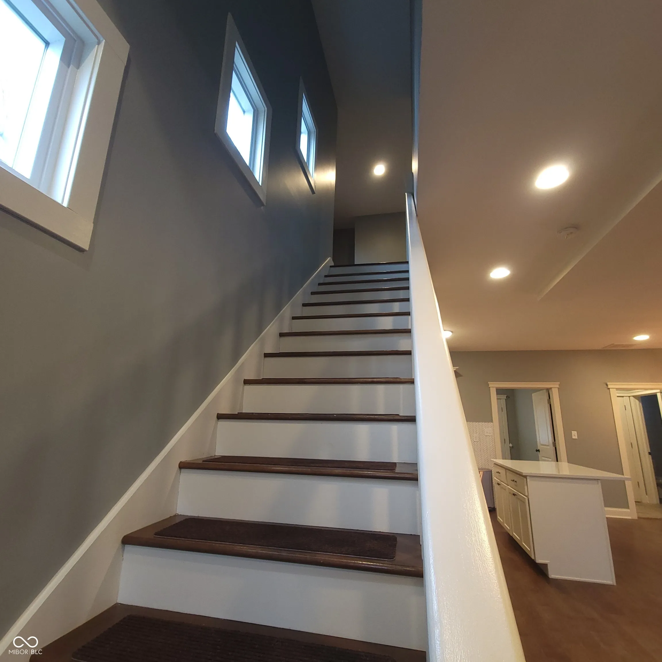 Indianapolis, Indiana 46205, United States, 3 Bedrooms Bedrooms, ,3 BathroomsBathrooms,Residential,Active,165642