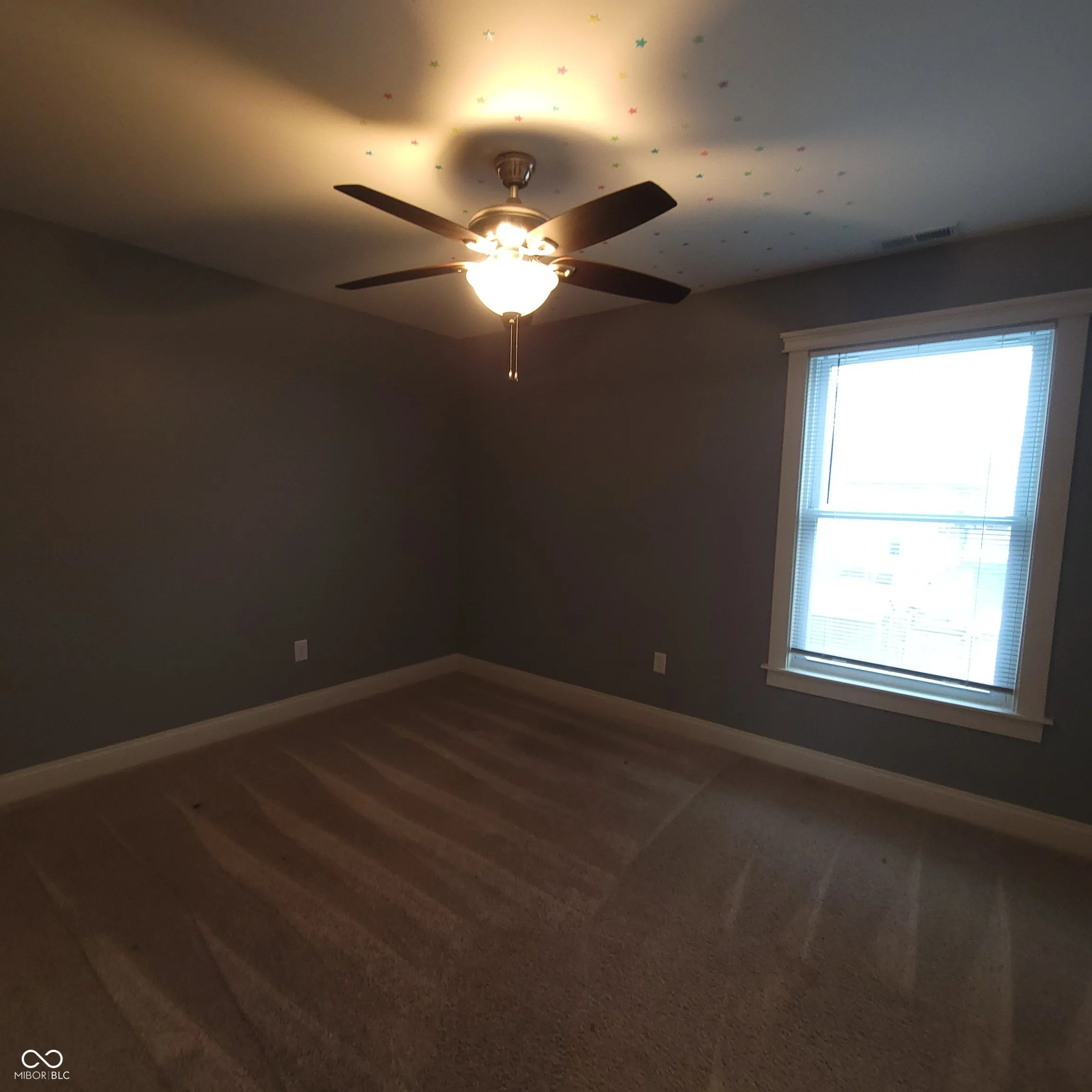 Indianapolis, Indiana 46205, United States, 3 Bedrooms Bedrooms, ,3 BathroomsBathrooms,Residential,Active,165642