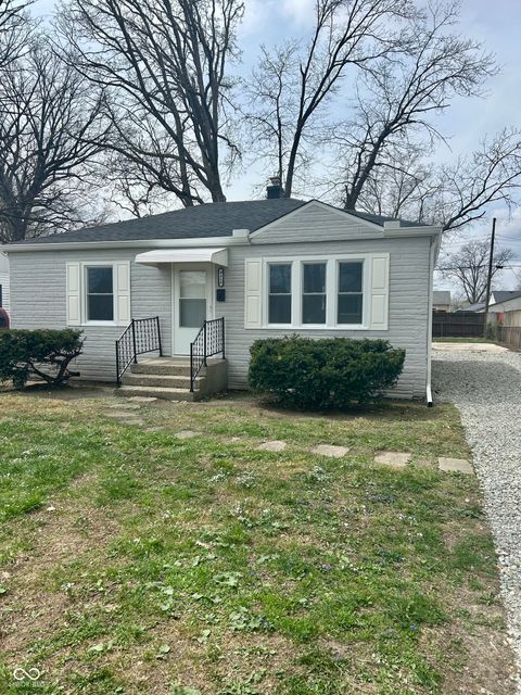 Photo of 4416 N Mitchner Avenue, Indianapolis, IN 46226 (MLS # 22093123)