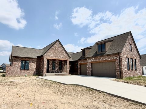Photo of 16941 Tractive Drive, Westfield, IN 46074 (MLS # 22090238)