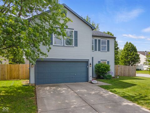 Photo of 9891 Sapphire Berry Lane, Fishers, IN 46038 (MLS # 22098805)