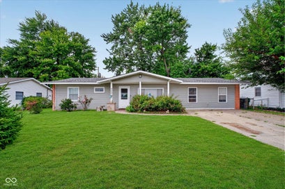702 Sweetbriar Avenue Whiteland IN 46184