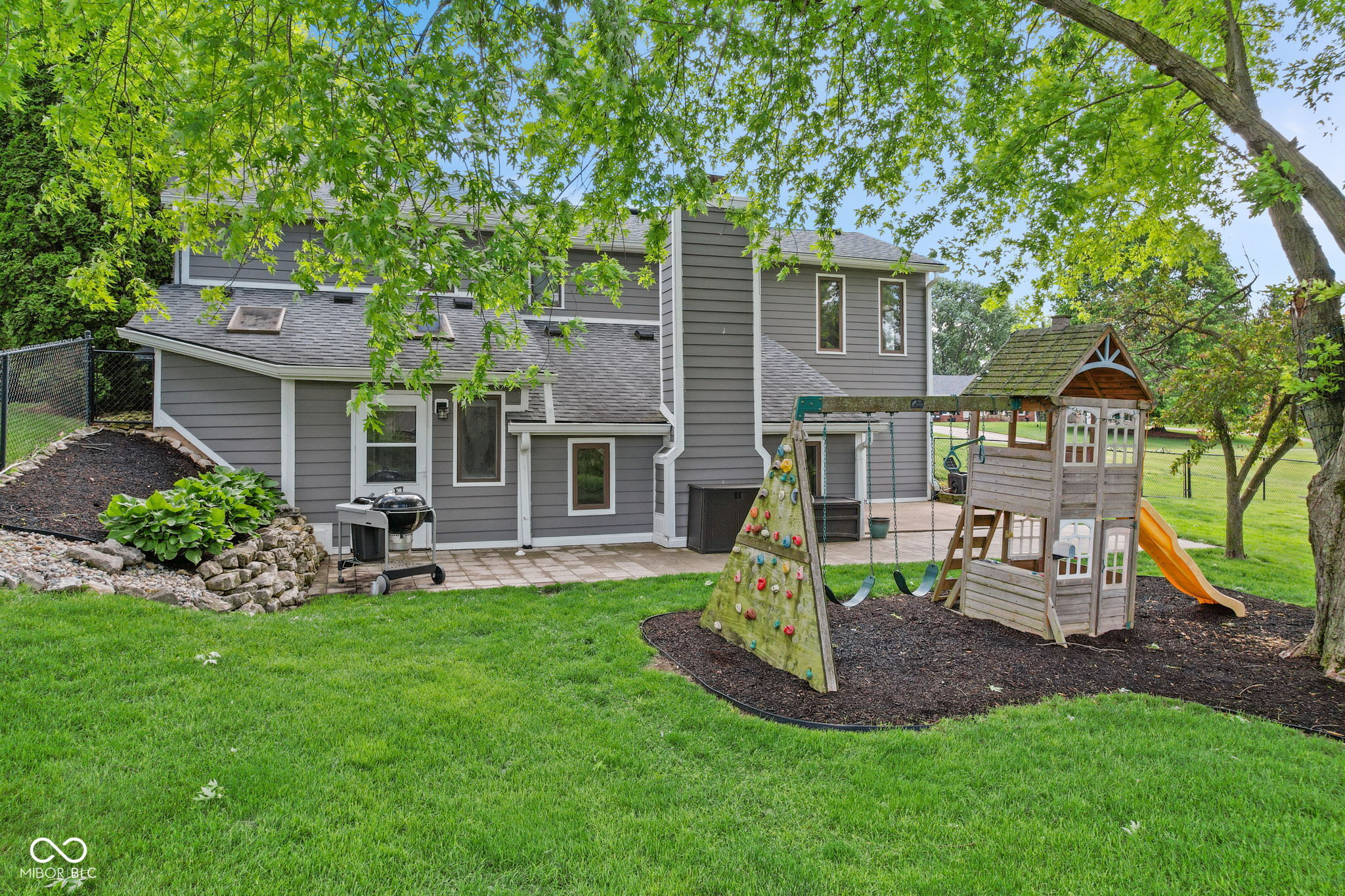 5974 Oak Hill West Drive