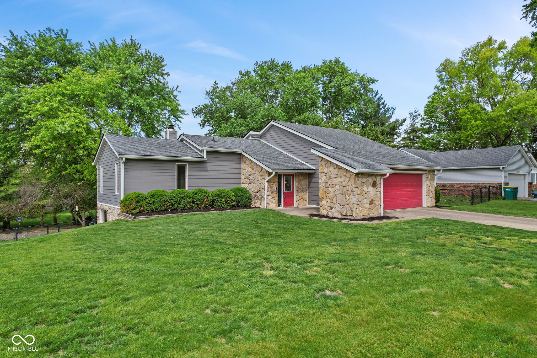 5974 Oak Hill West Drive