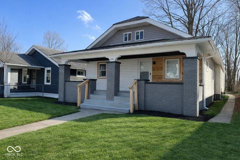 Photo of 1241 W 31st Street, Indianapolis, IN 46208 (MLS # 22090030)
