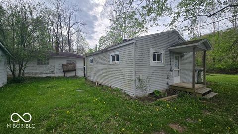 Photo of 4745 Upper Patton Park Road, Martinsville, IN 46151 (MLS # 22096113)