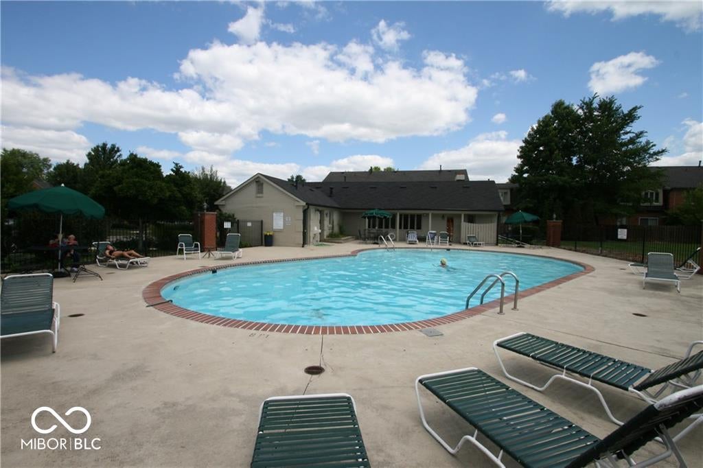 1149 Canterbury Square S 1149