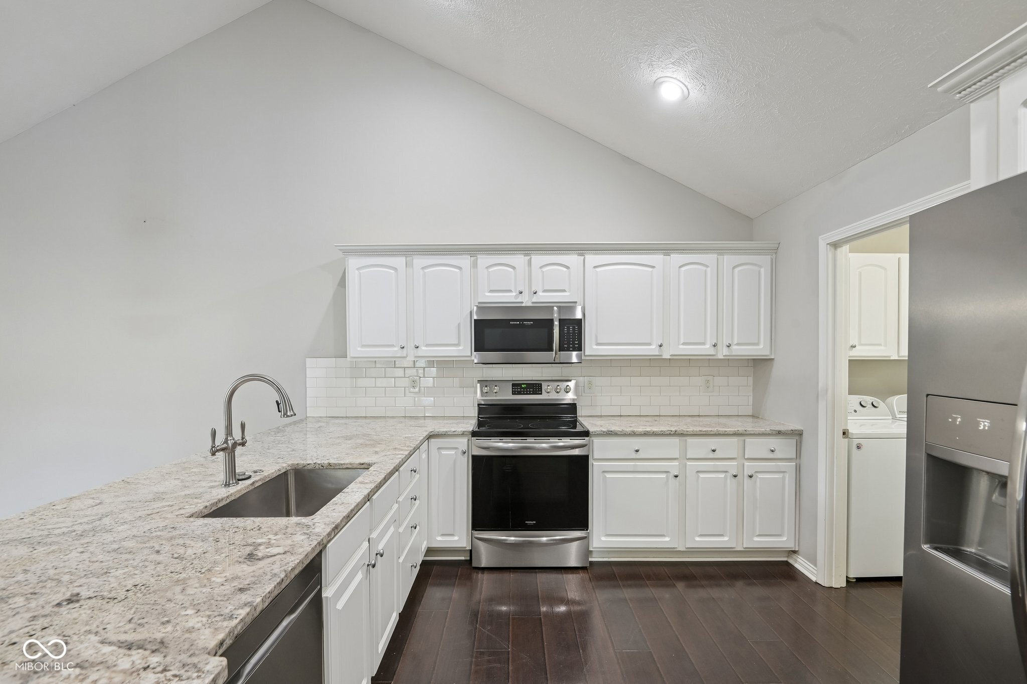 16613 Brownstone Court