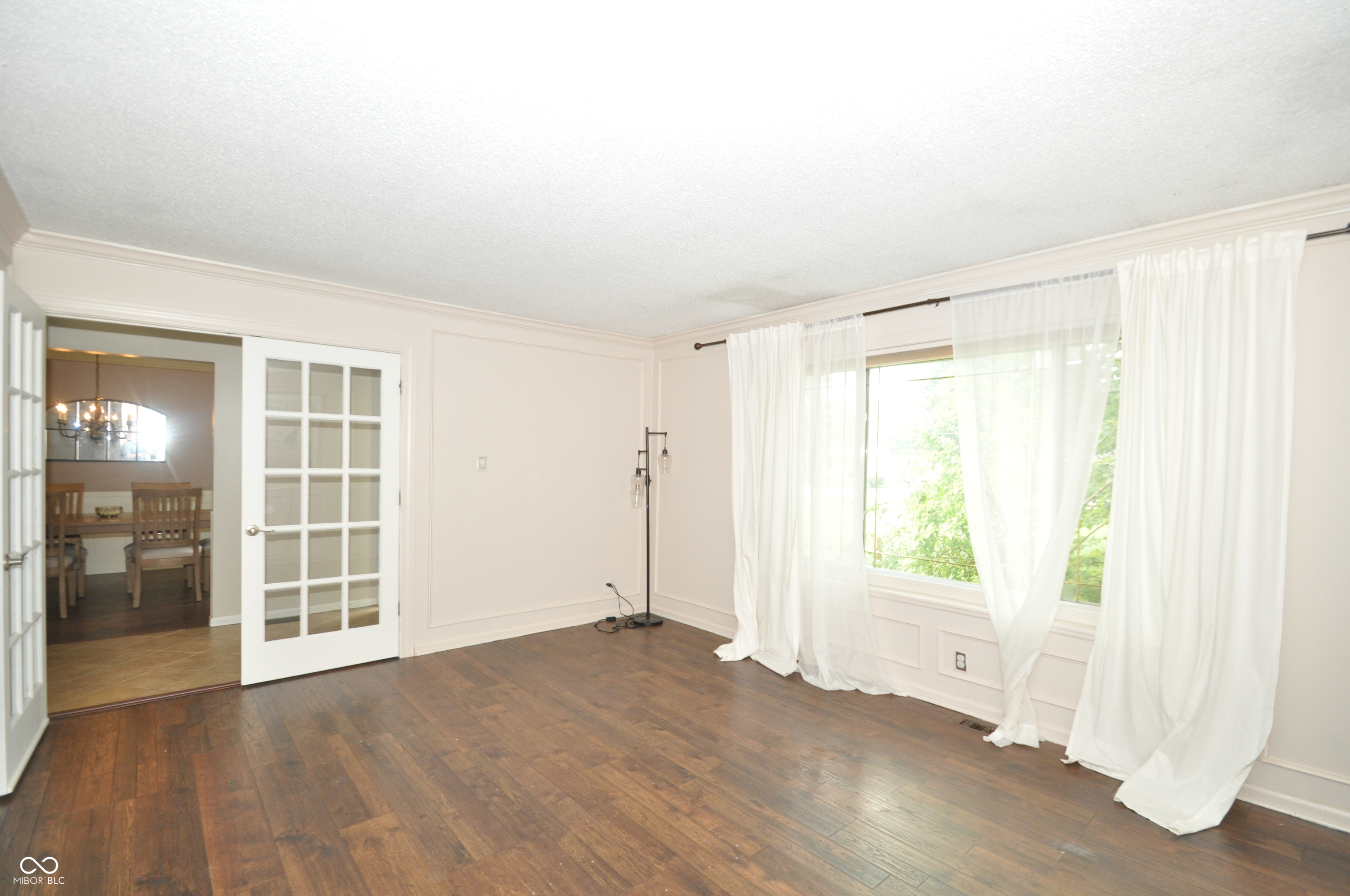 931 W 79th Street