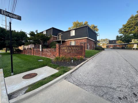 Photo of 320 Elmead Court #1003, Greenwood, IN 46142 (MLS # 22122129)