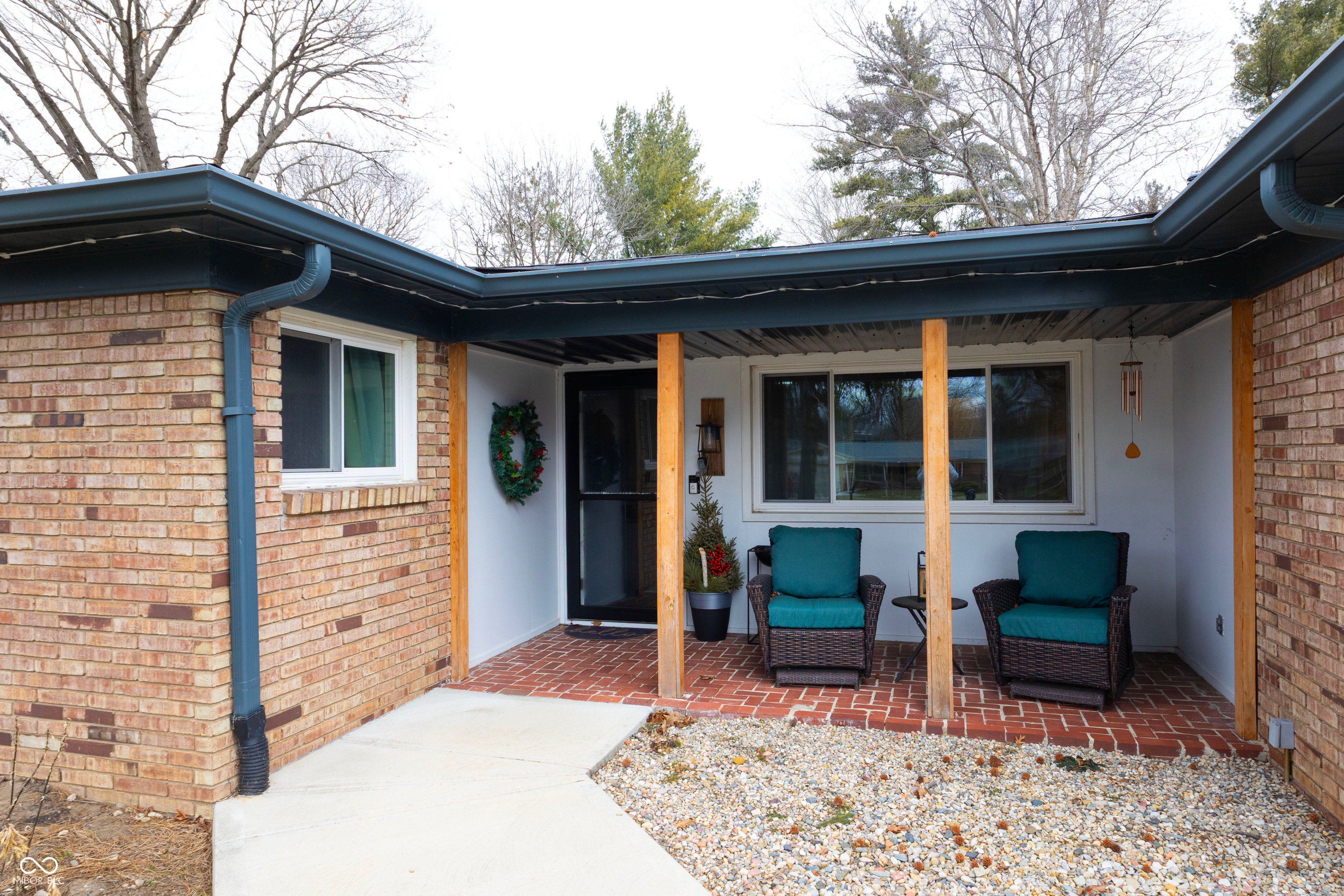 3932 Wyandotte Trail