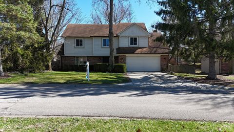 Photo of 8333 Tequista Circle, Indianapolis, IN 46236 (MLS # 22078292)