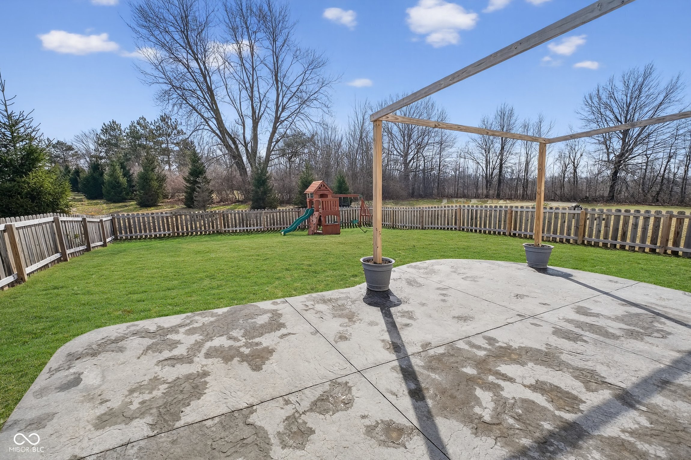 6895 Shooting Star Drive