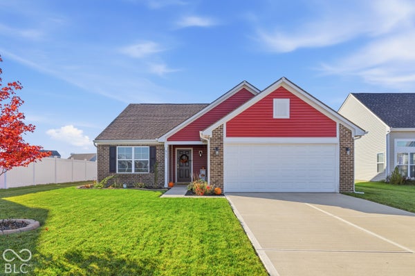6731 HONEYSUCKLE WAY, PENDLETON, IN 46064 - Image fc7cf598ac1045e9c16f19e29acaee8f/324795835