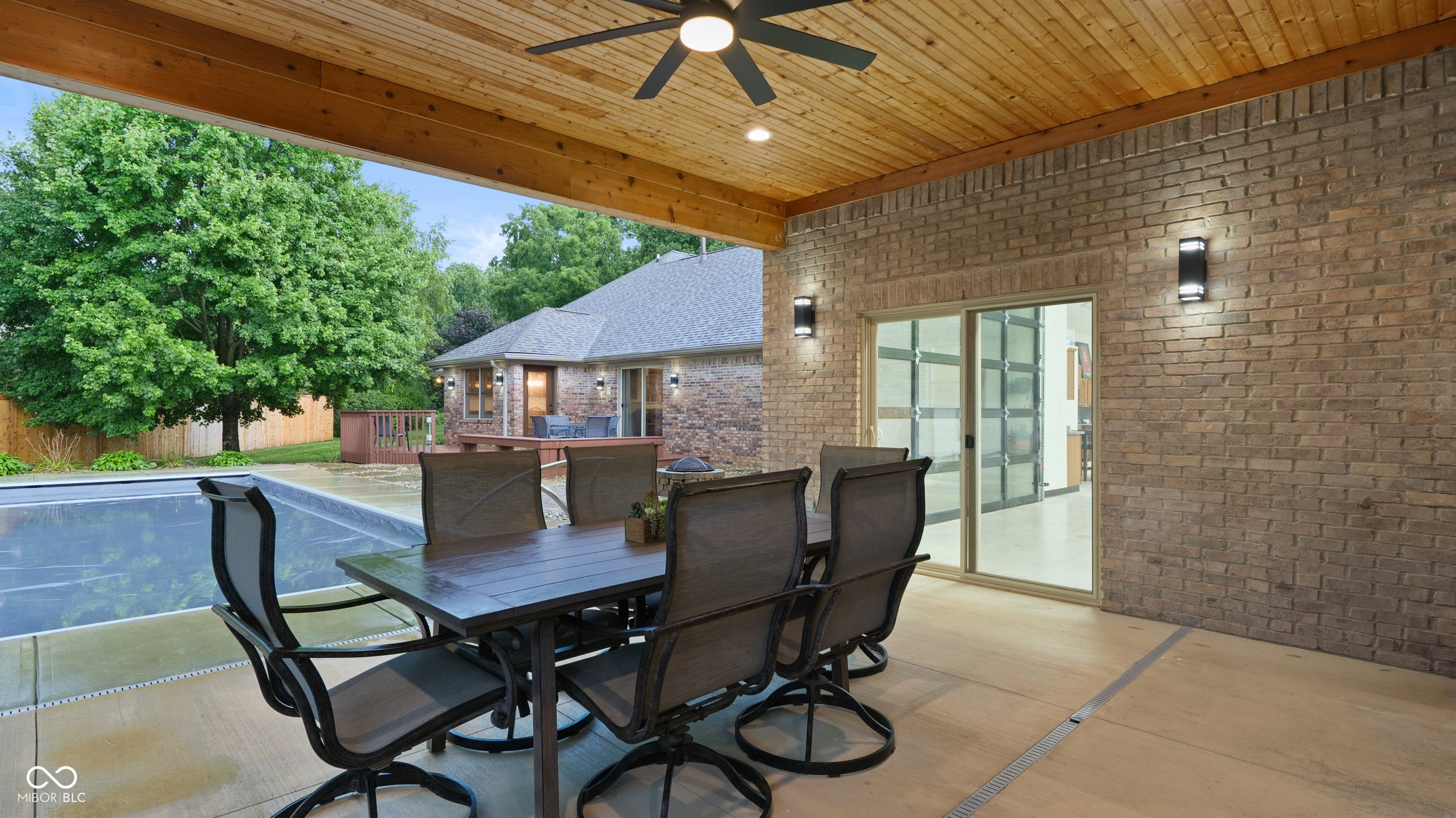 2860 W Buckeye Drive