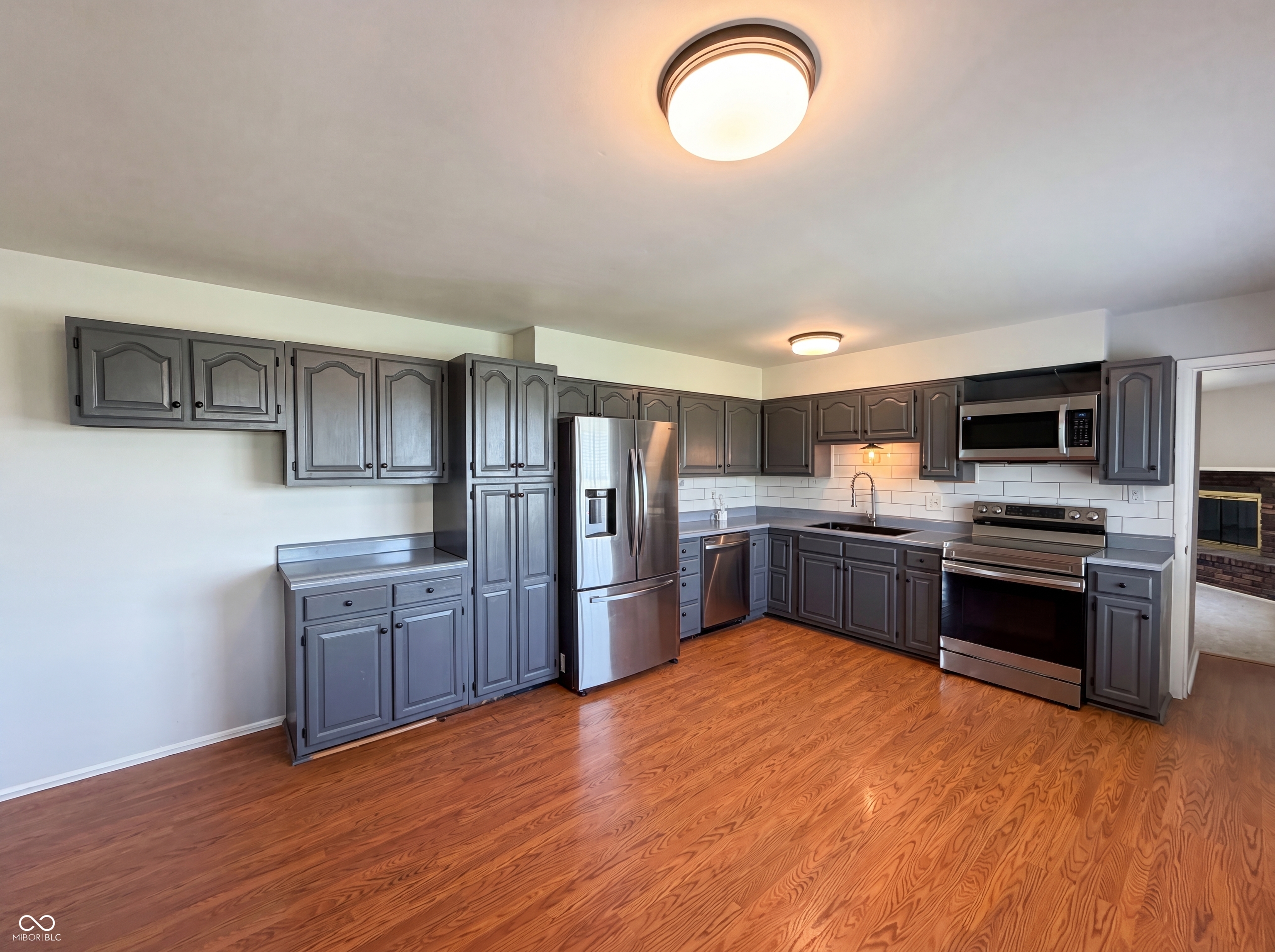 1677 E State Road 234