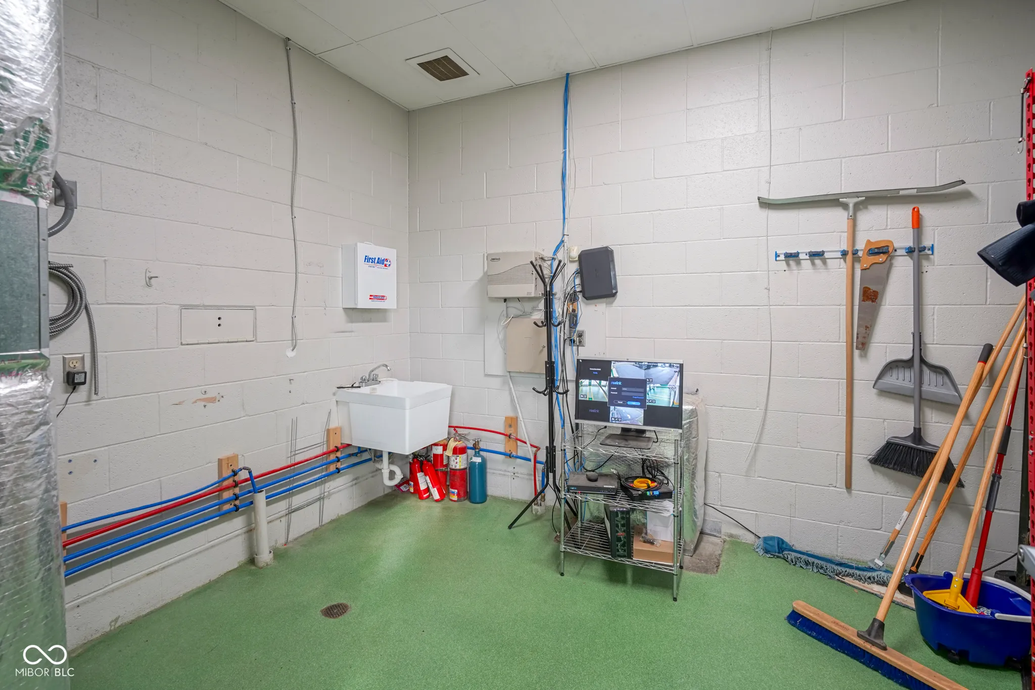 Indianapolis, Indiana 46250, United States, ,Commercial,Active,24203