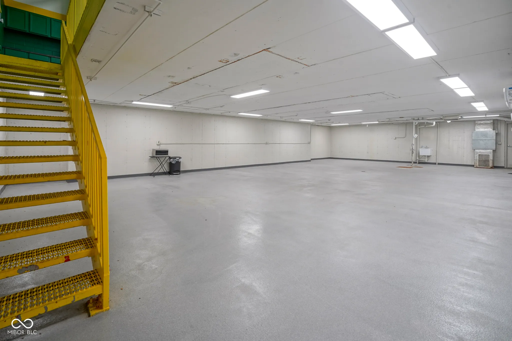 Indianapolis, Indiana 46250, United States, ,Commercial,Active,24203