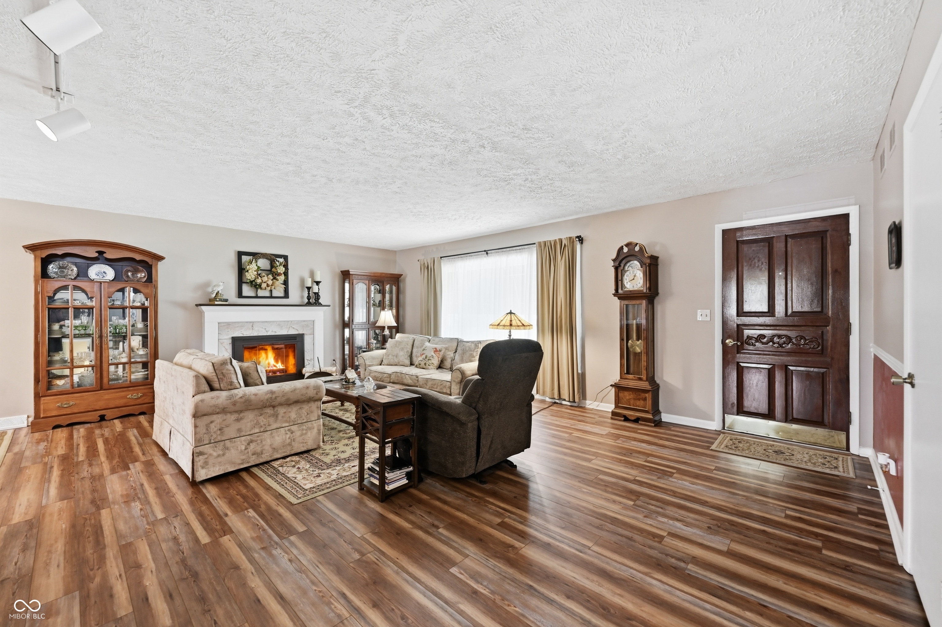 902 Old Orchard Road