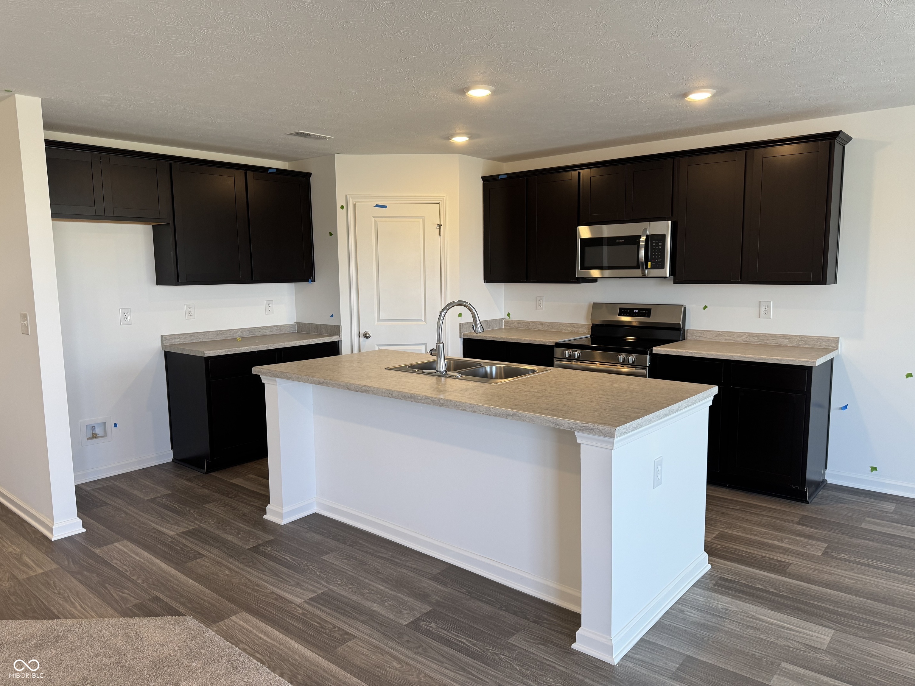 1584 Boris End Street