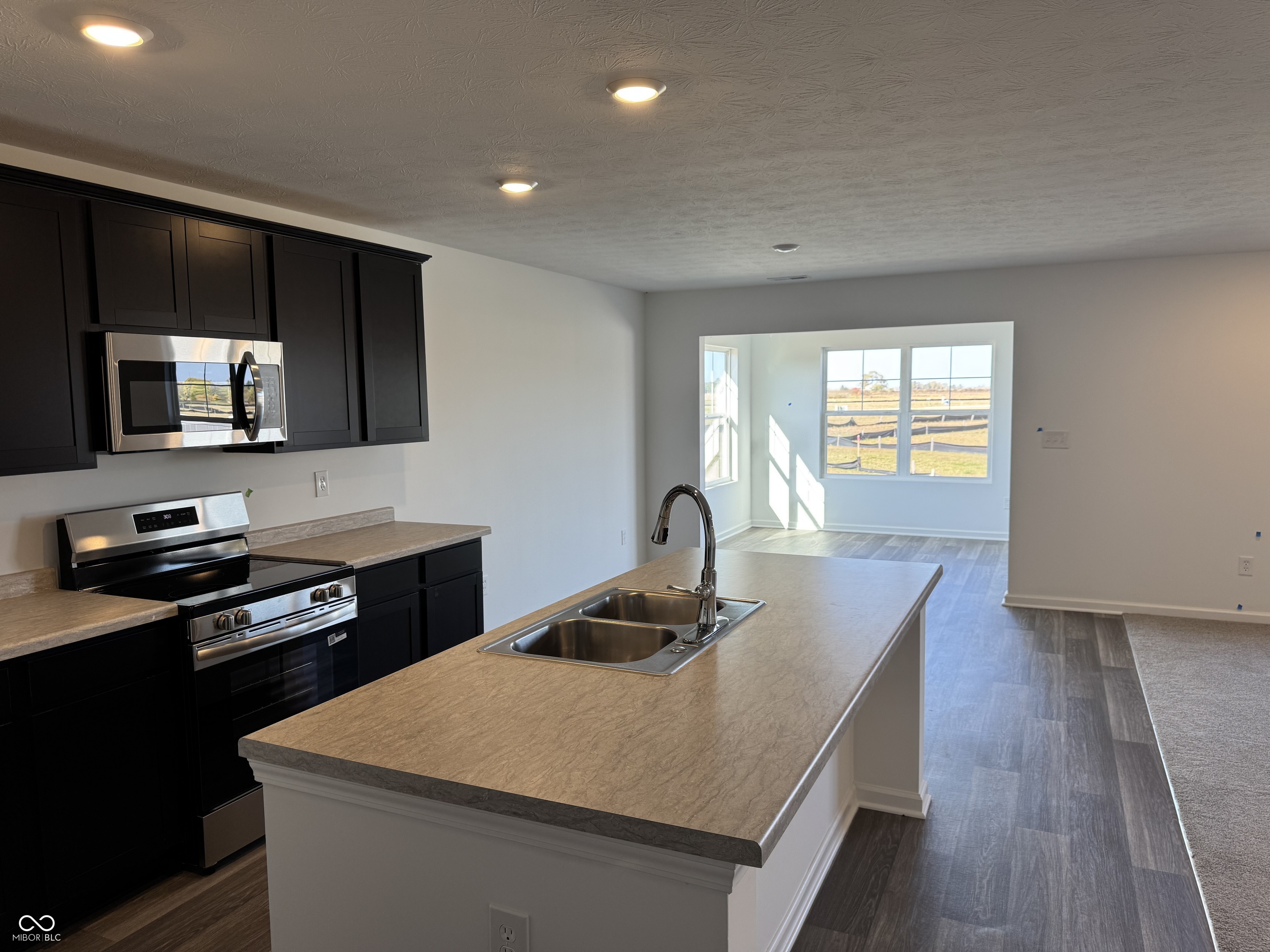 1584 Boris End Street