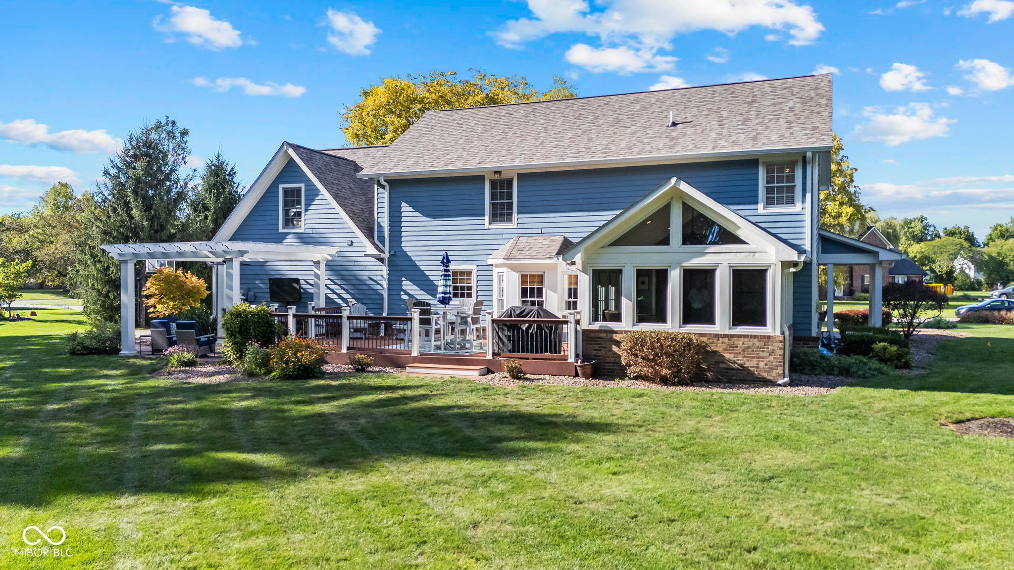 6159 Highland Lane