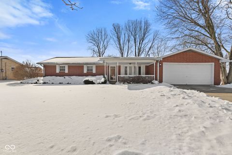 Photo of 5799 W Maple Drive, Greenwood, IN 46142 (MLS # 22083047)