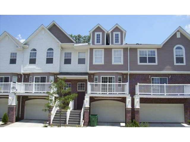Photo 1 of 16 — 1466 Autumn Oak Street, Greenwood, IN 46143
