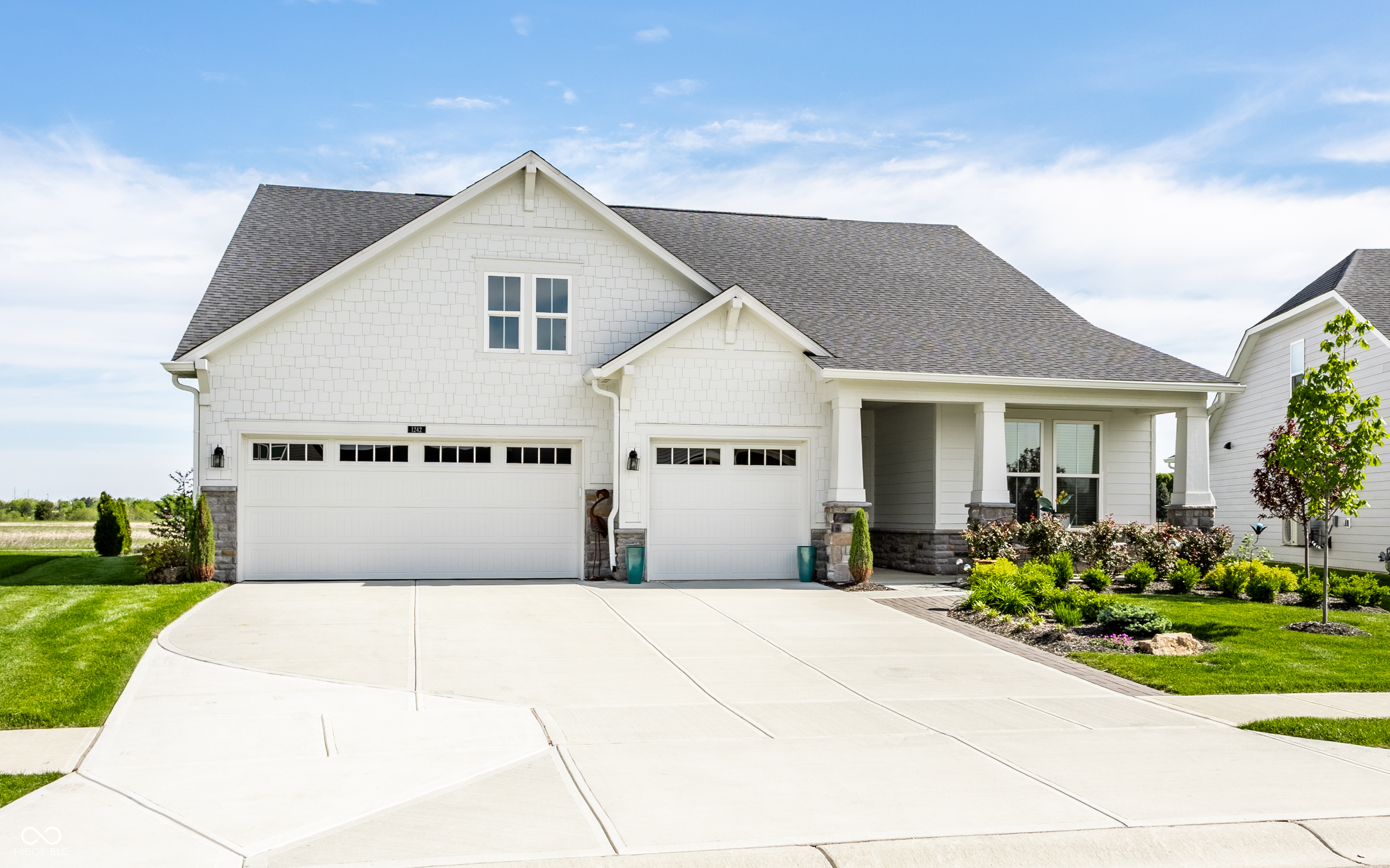 1242 Petit Verdot Drive